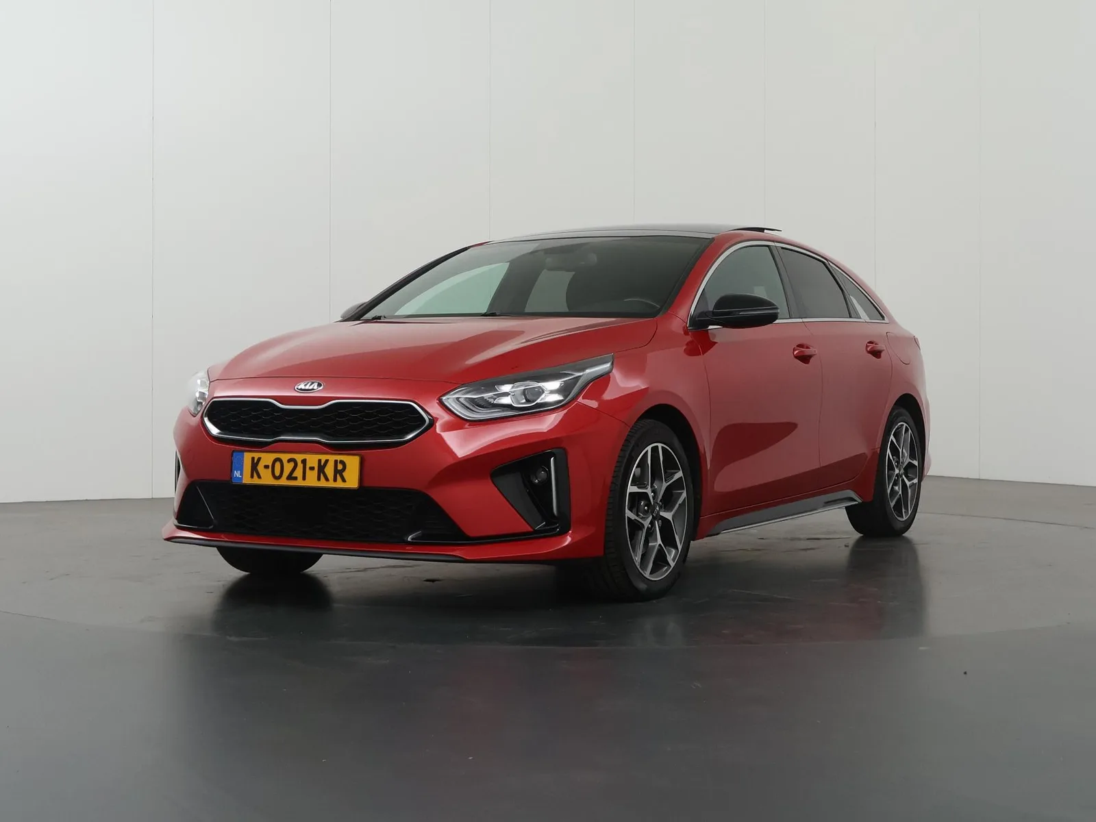 Kia Proceed (2021) — foto 1