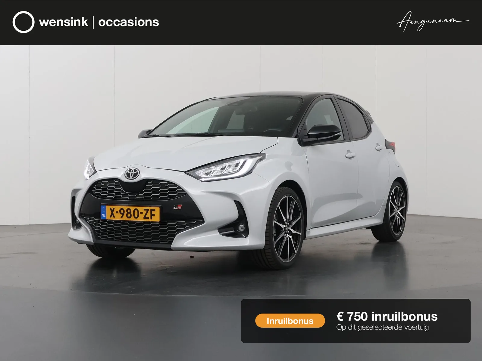 Toyota Yaris (2022) — foto 1
