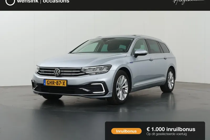Volkswagen Passat (2023)