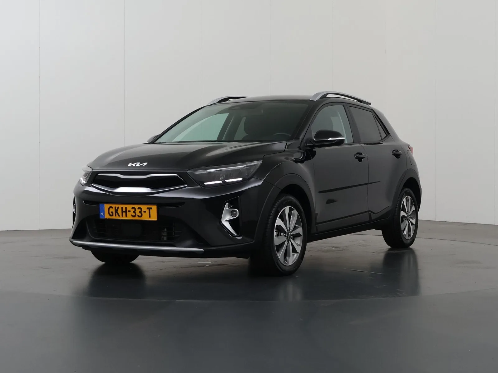 Kia Stonic (2024) — foto 1