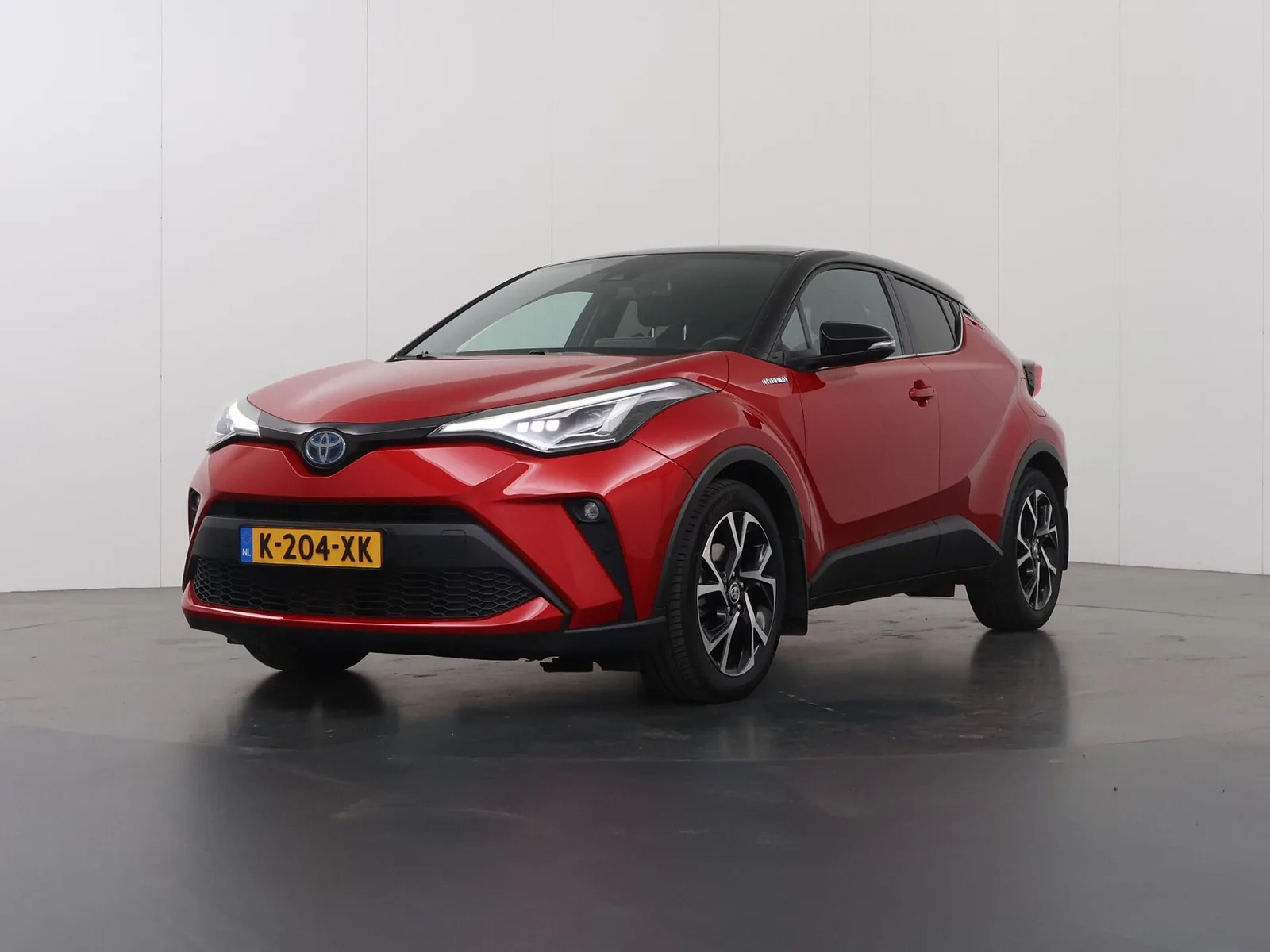 Toyota C-HR (2021) — foto 1