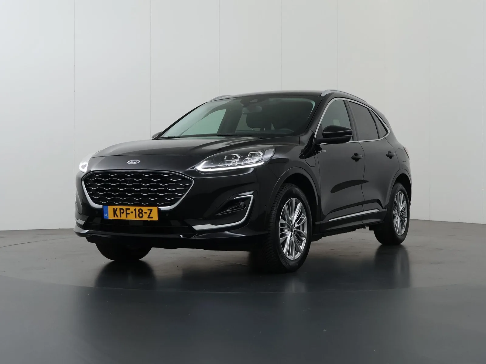 Ford Kuga (2024) — foto 1