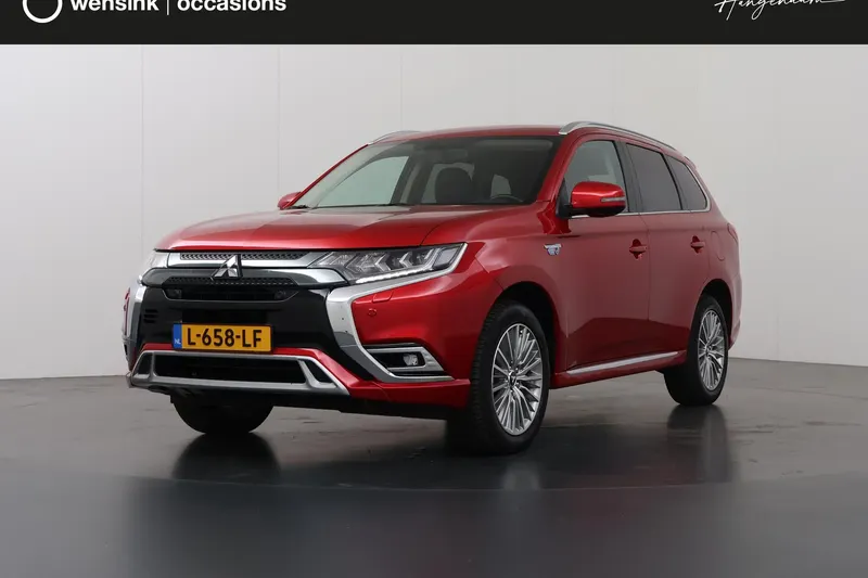 Mitsubishi Outlander (2021)