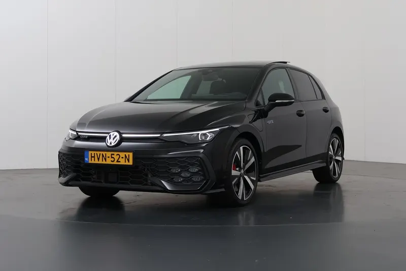 Volkswagen Golf (2025)