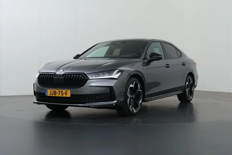 Škoda Superb (2025)