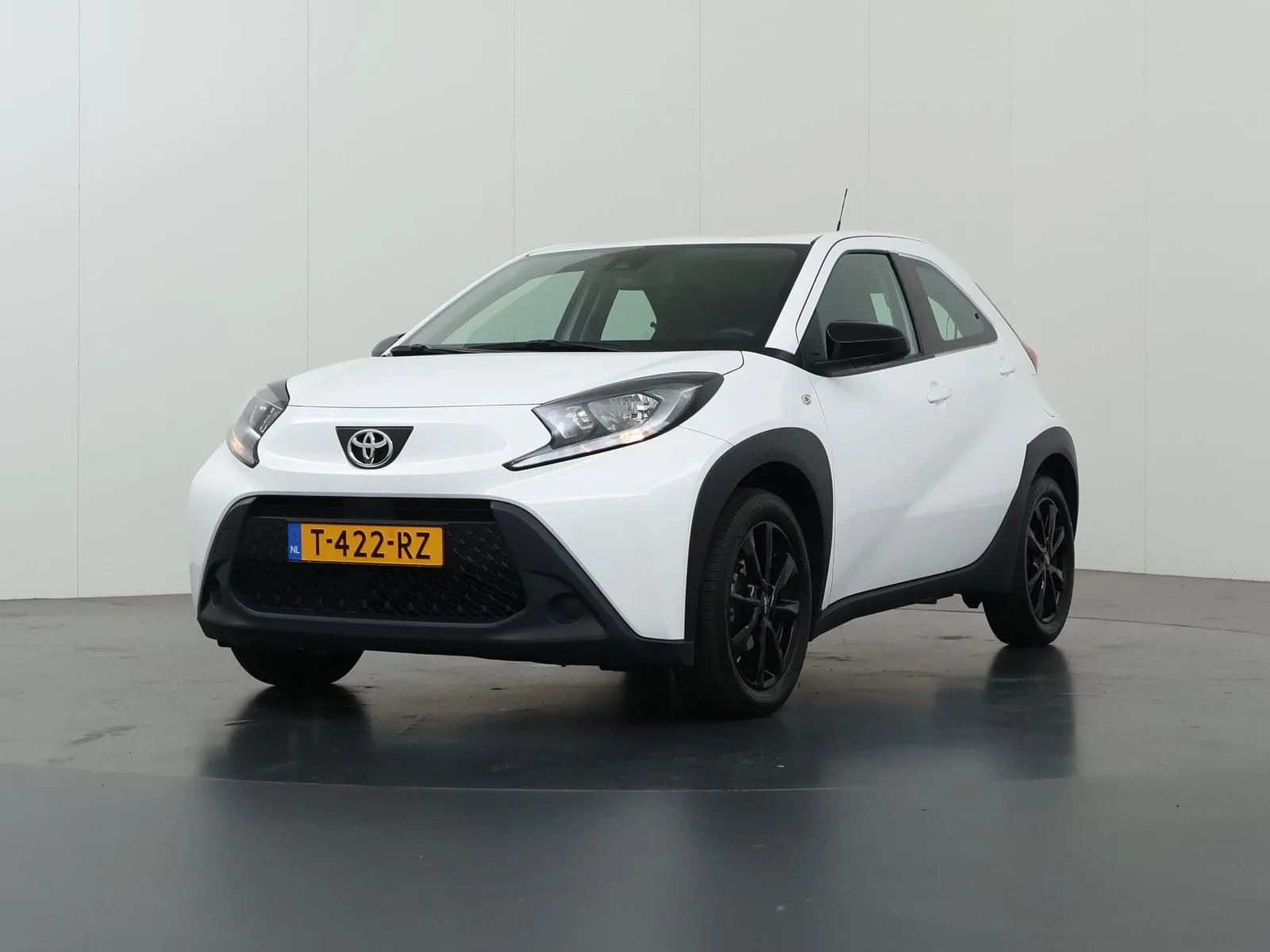 Toyota Aygo X (2023) — foto 1