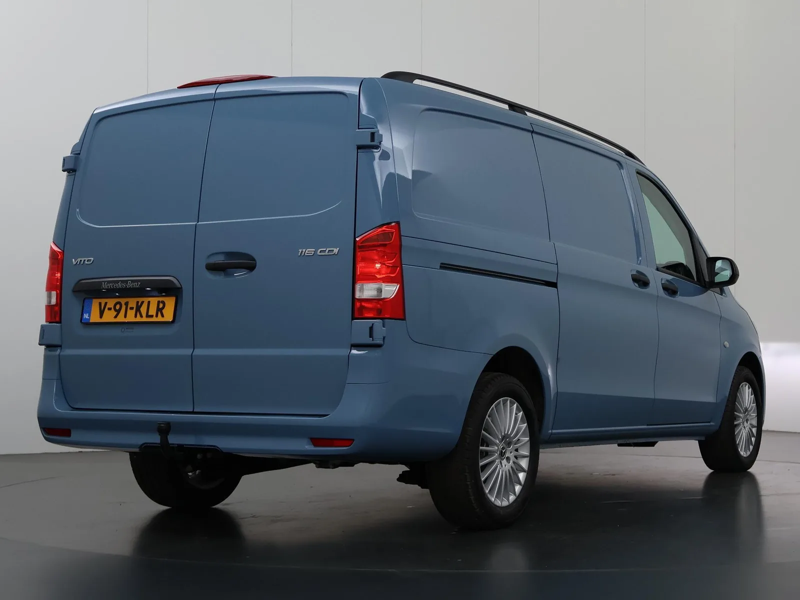 Mercedes-Benz Vito (2024) — foto 1