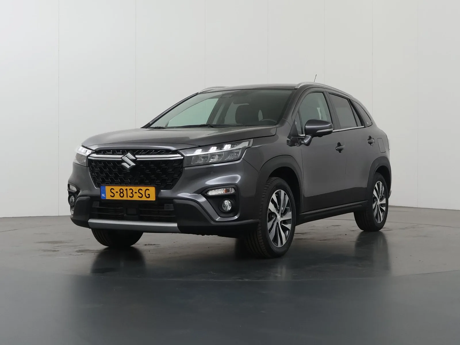 Suzuki S-Cross (2023) — foto 1