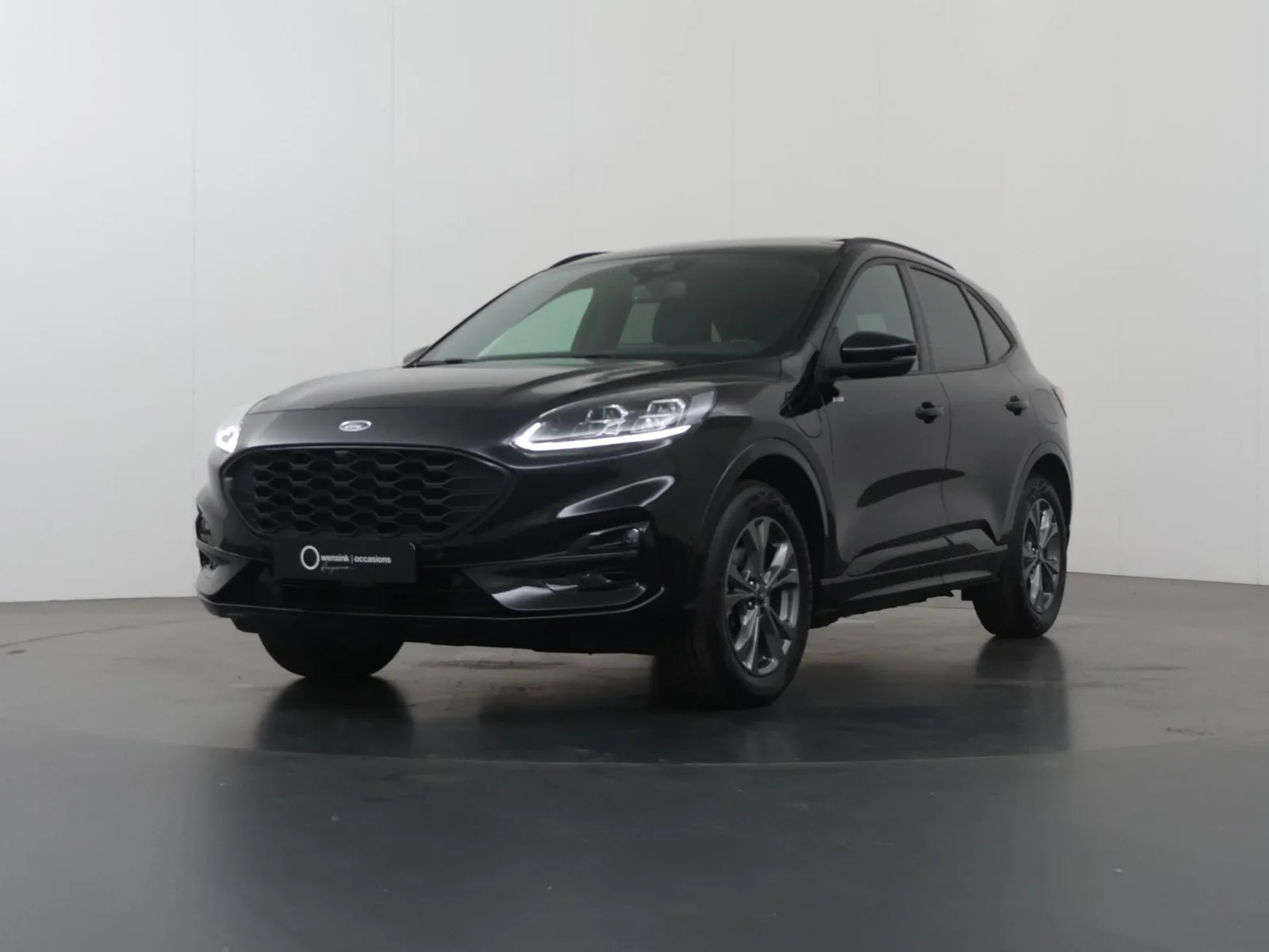 Ford Kuga (2023) — foto 1