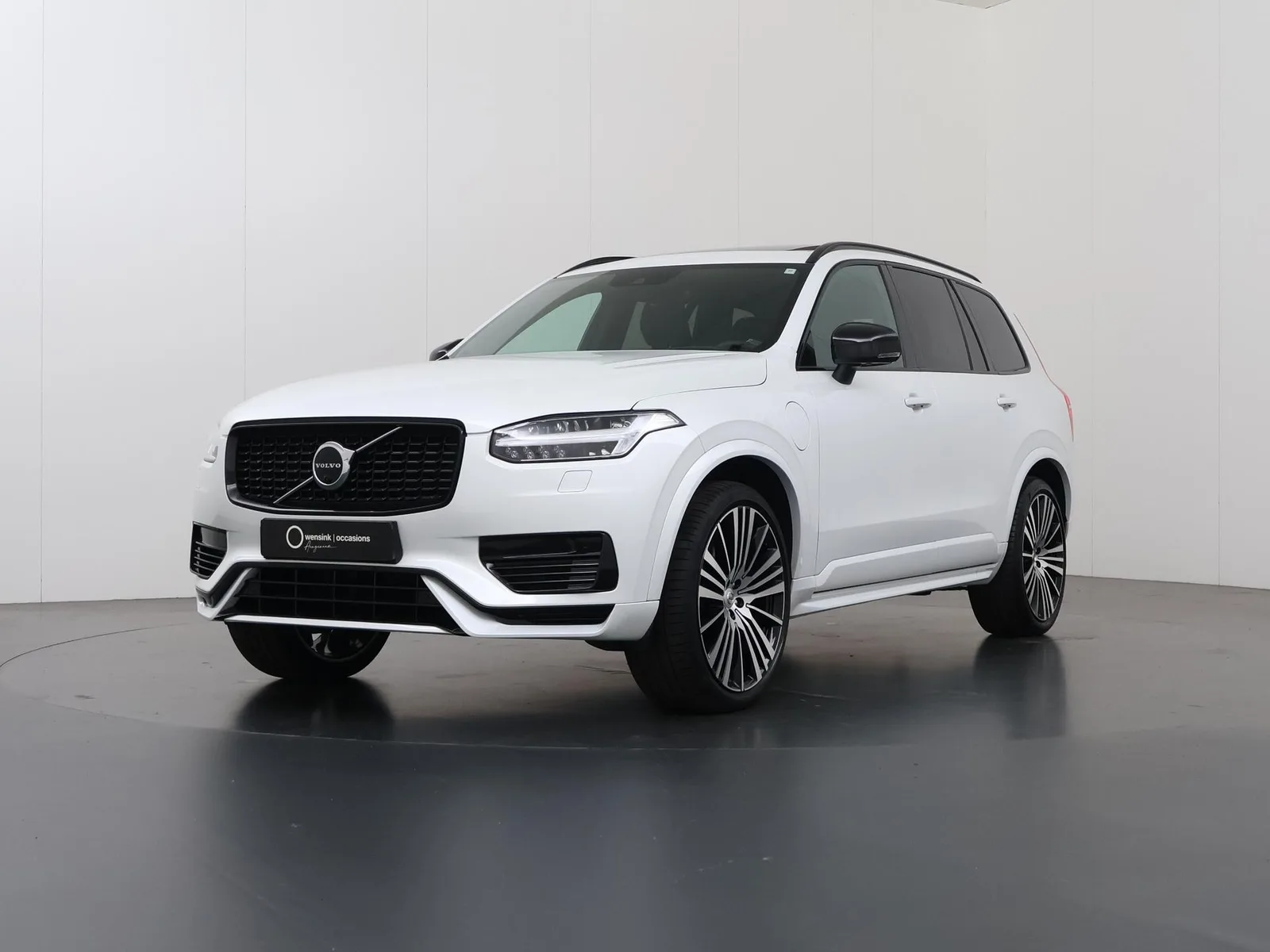 Volvo XC90 (2022) — foto 1
