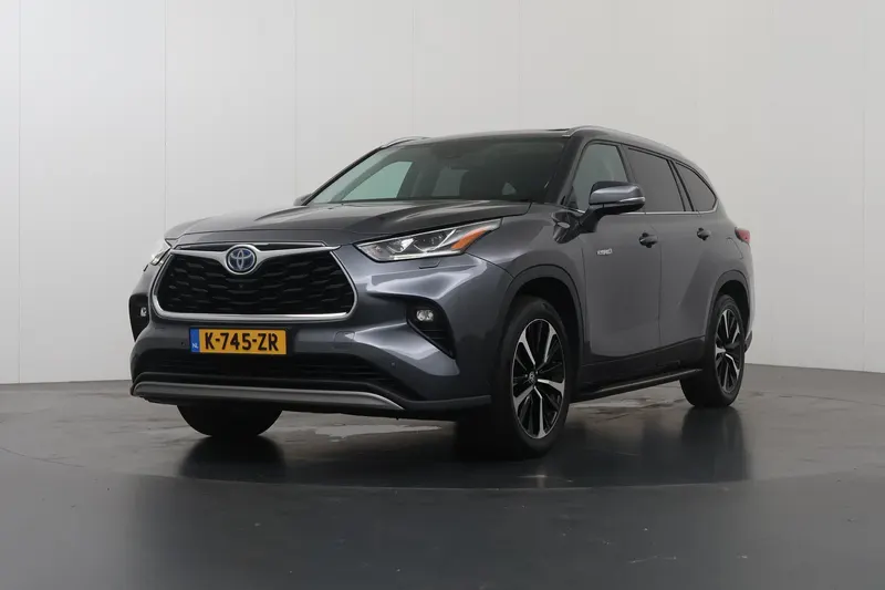 Toyota Highlander (2021)