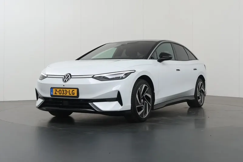 Volkswagen ID.7 (2024)