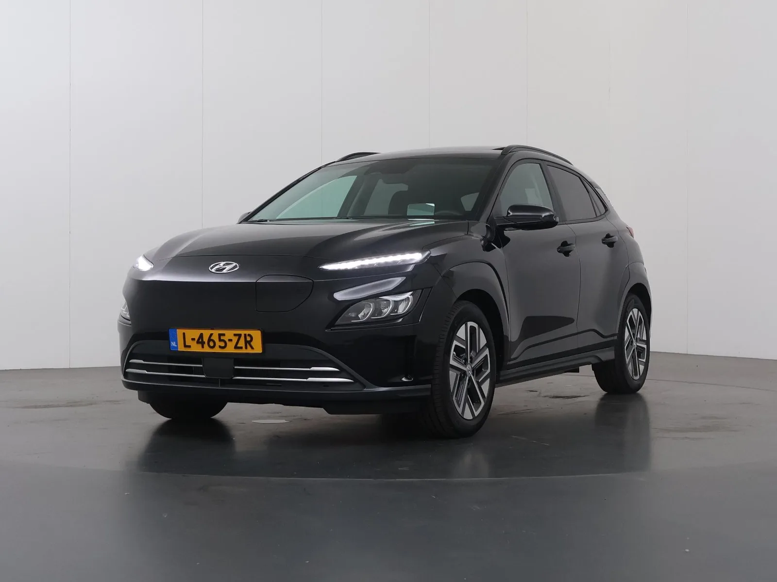 Hyundai Kona (2021) — foto 1