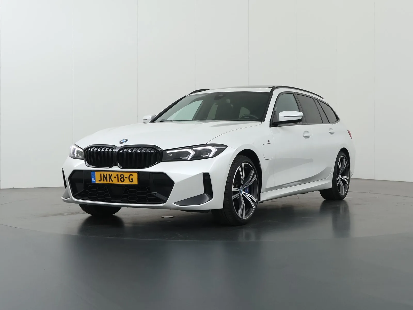 BMW 3-Serie (2023) — foto 1