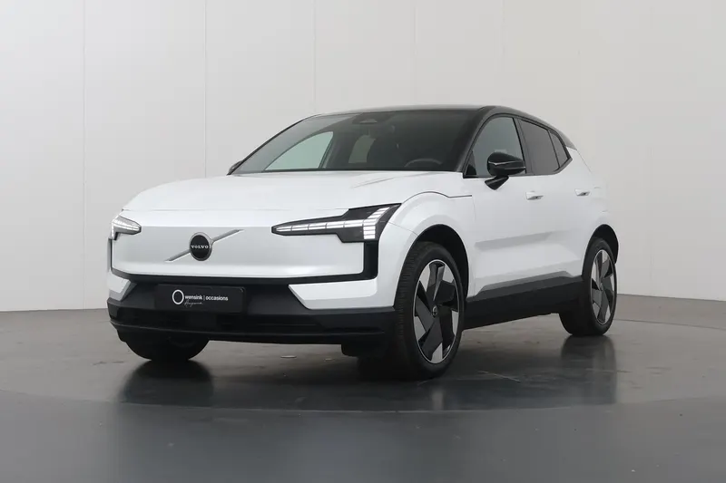 Volvo EX30 (2024)