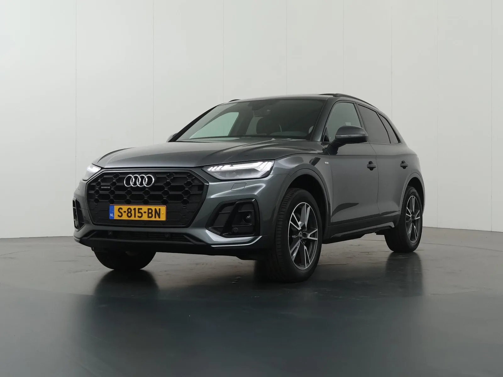 Audi Q5 (2023) — foto 1