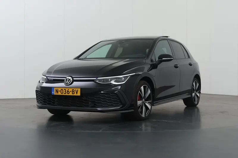 Volkswagen Golf (2021)