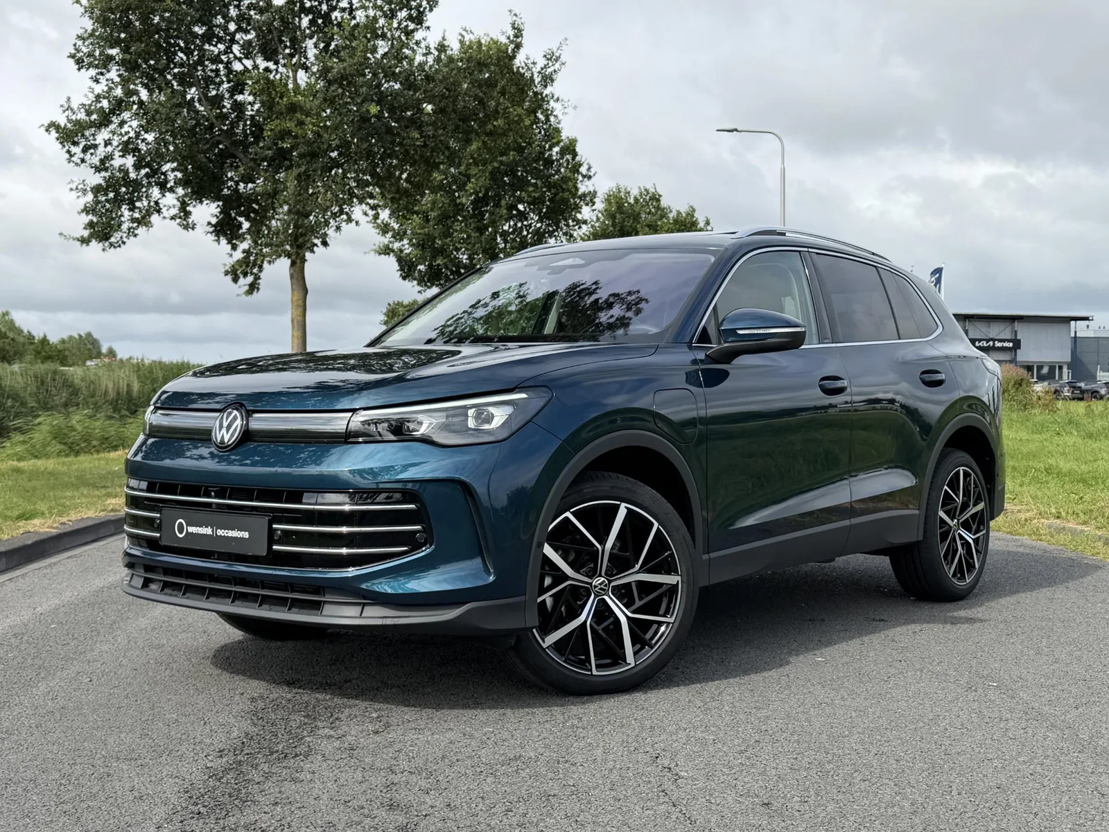 Volkswagen Tiguan (2025) — foto 1