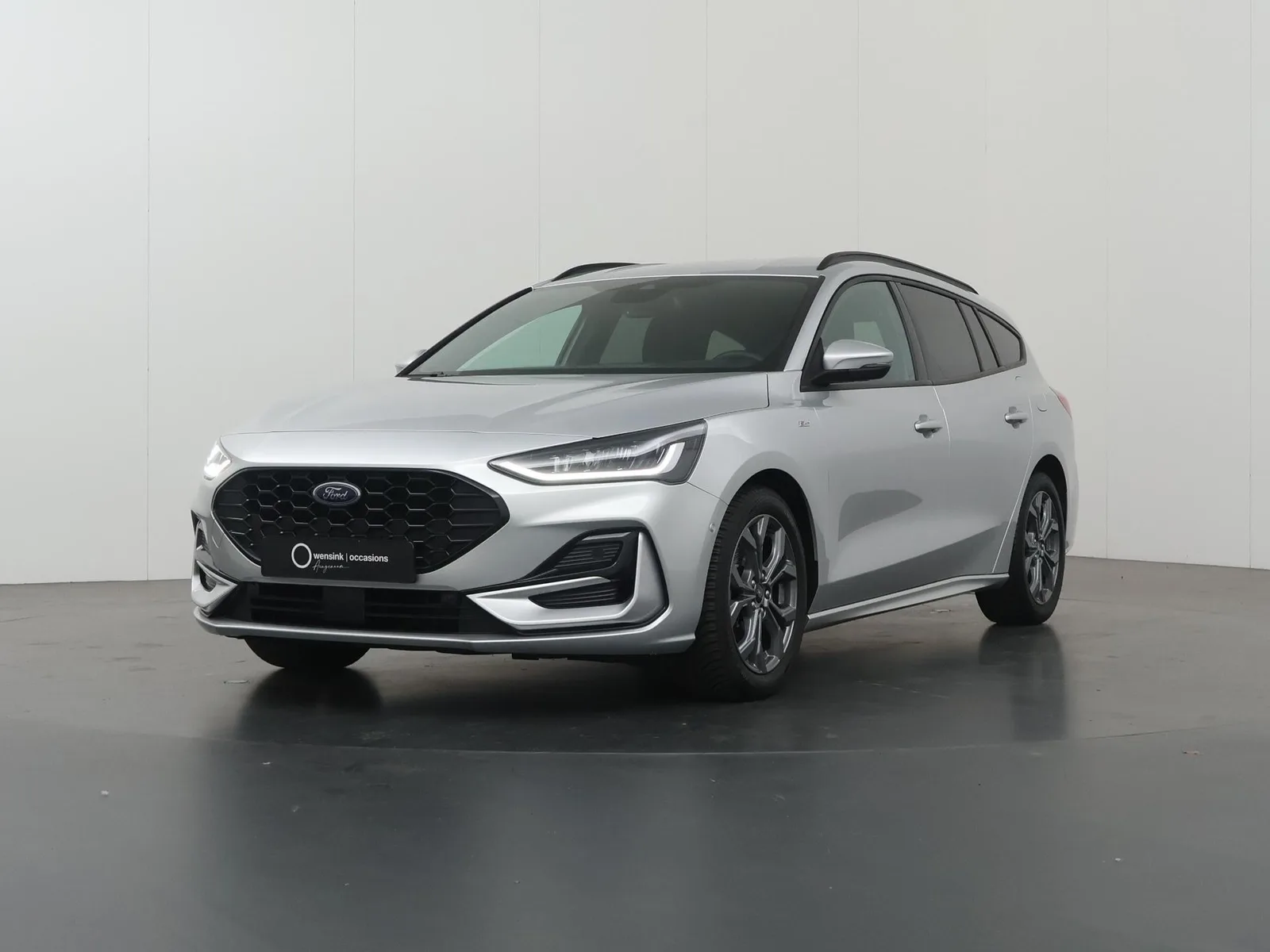 Ford Focus (2023) — foto 1