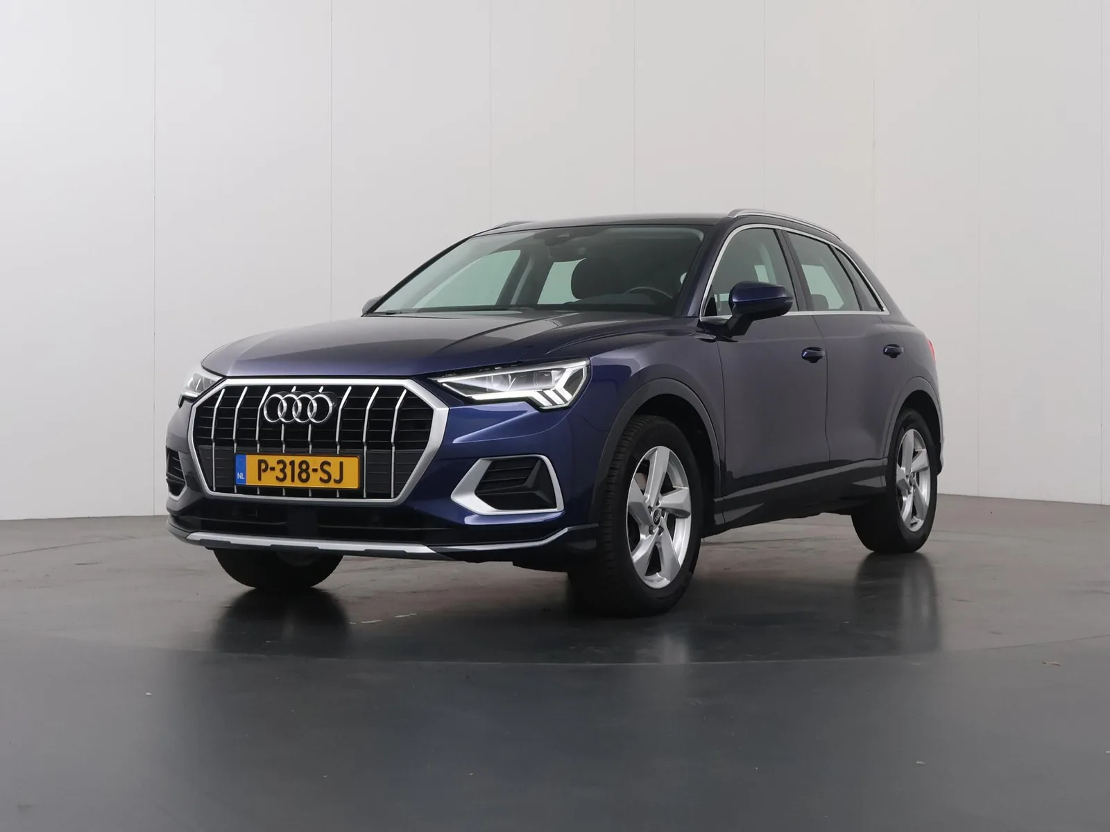 Audi Q3 (2022) — foto 1