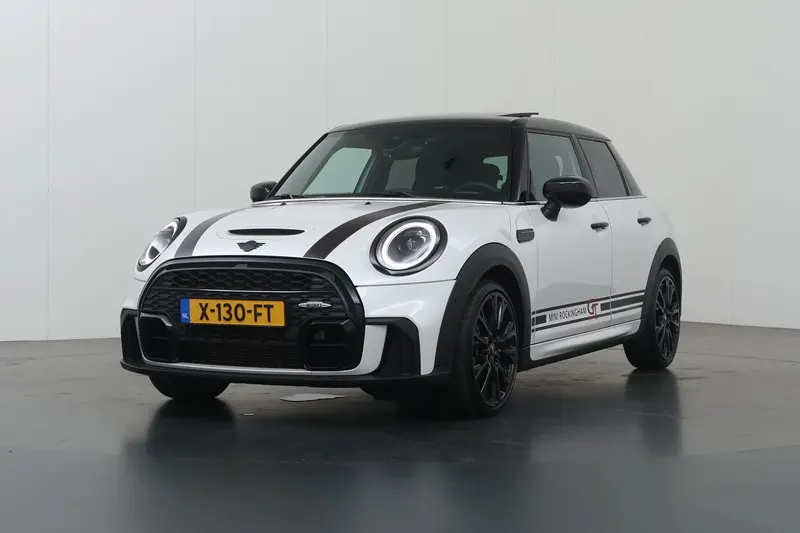 MINI Cooper S (2023)