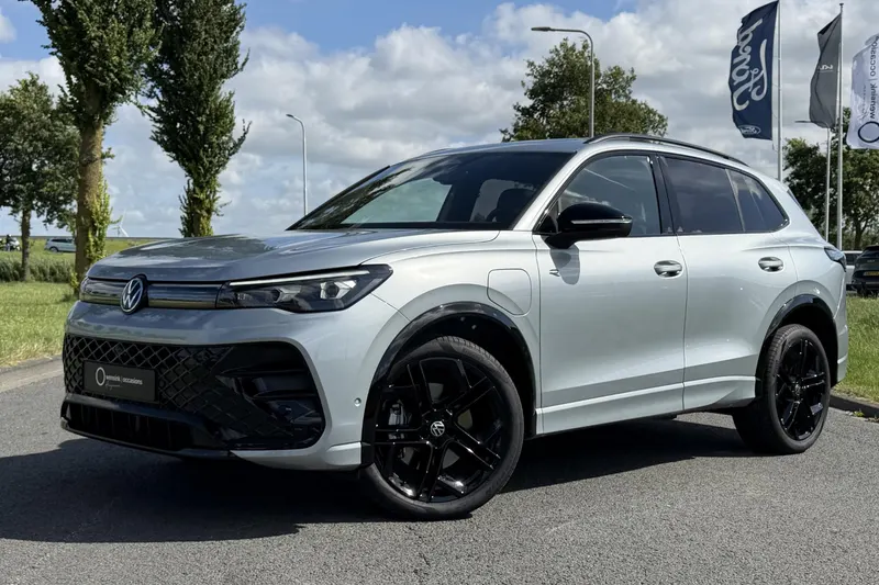 Volkswagen Tiguan (2025)