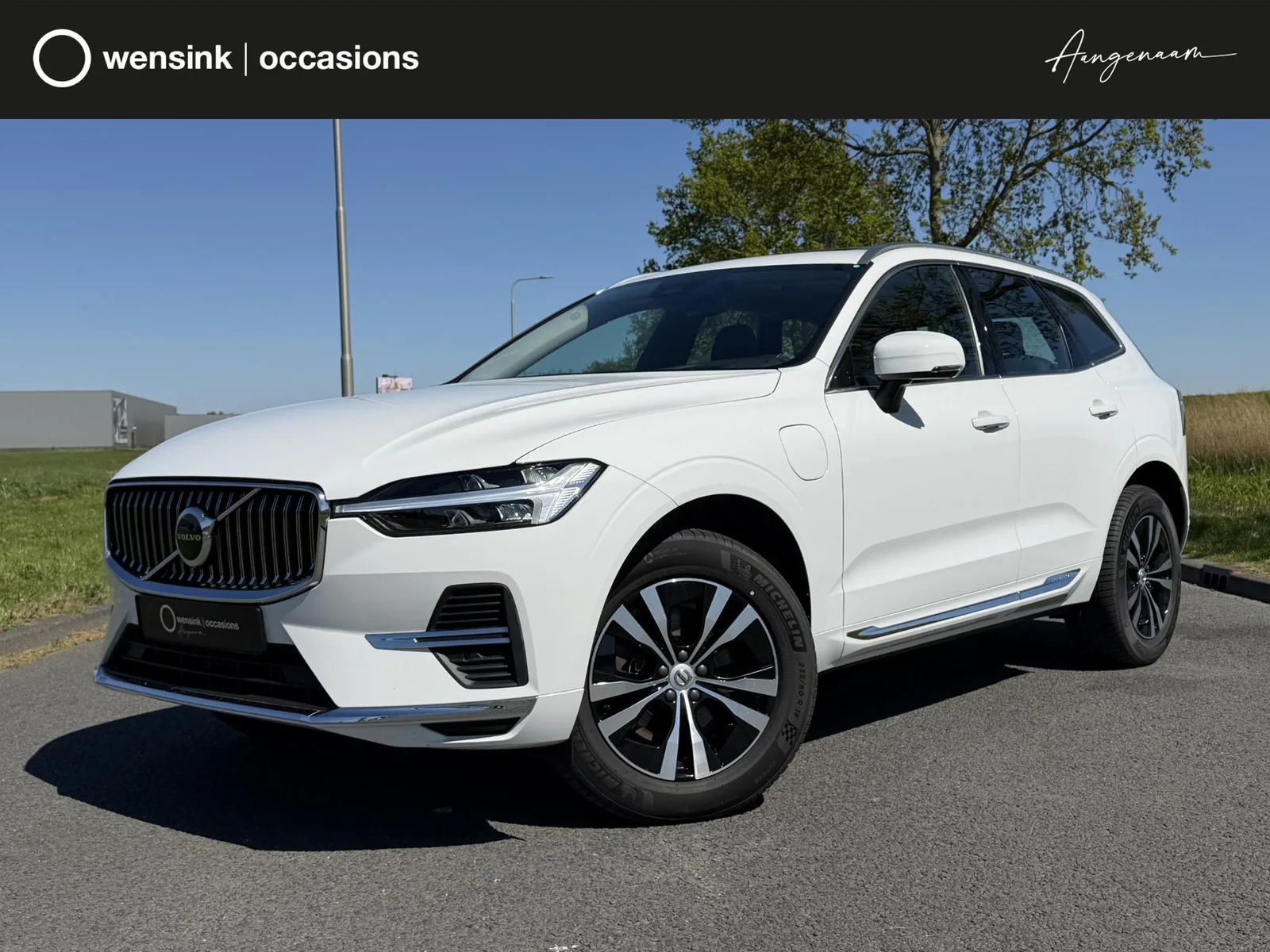 Volvo XC60 (2022) — foto 1