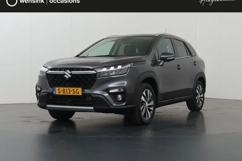 Suzuki S-Cross (2023)