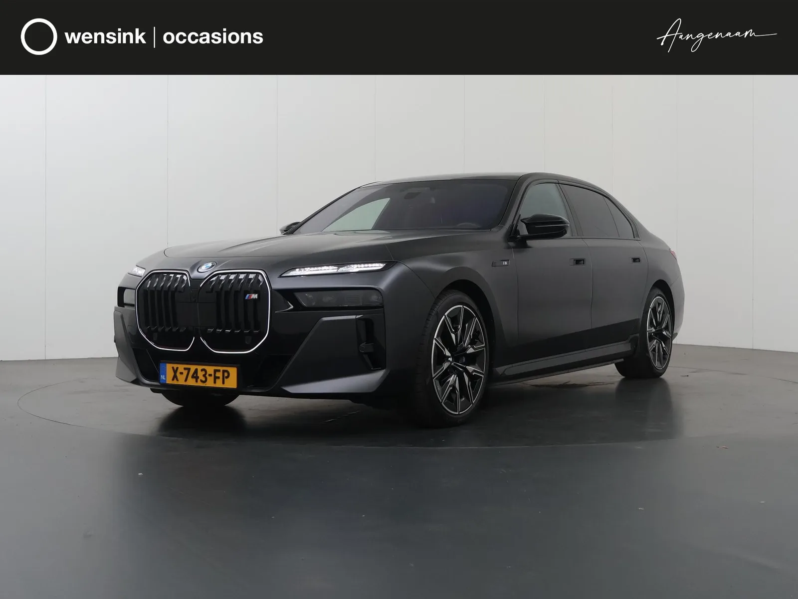 BMW i7 (2023) — foto 1
