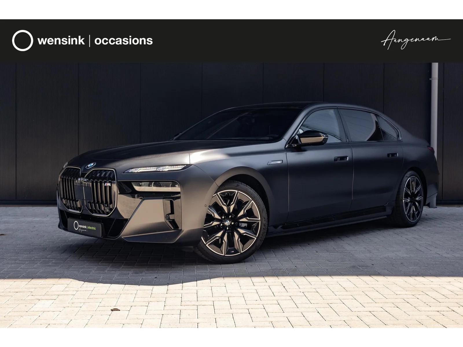 BMW i7 (2023) — foto 1