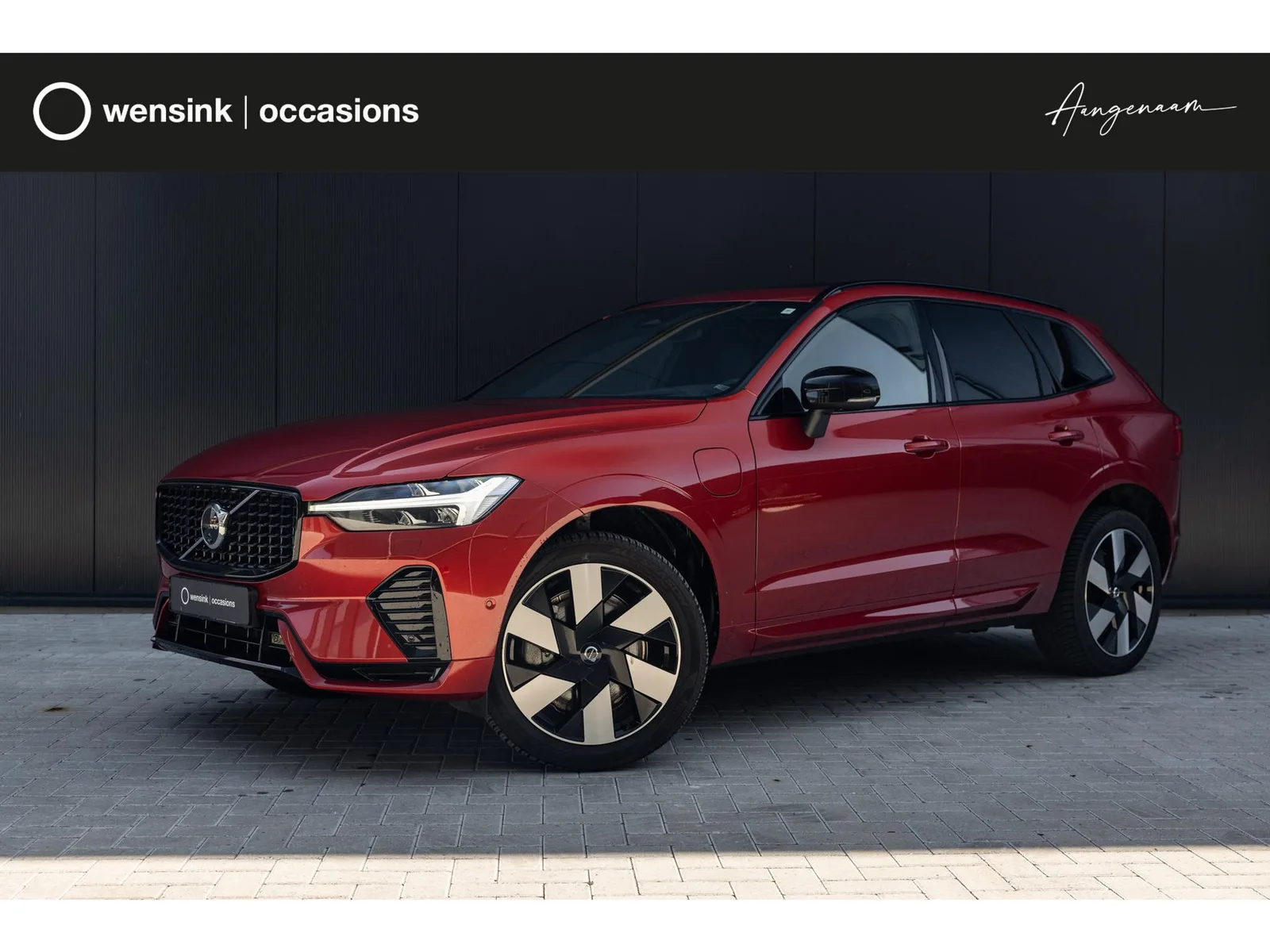 Volvo XC60 (2023) — foto 1