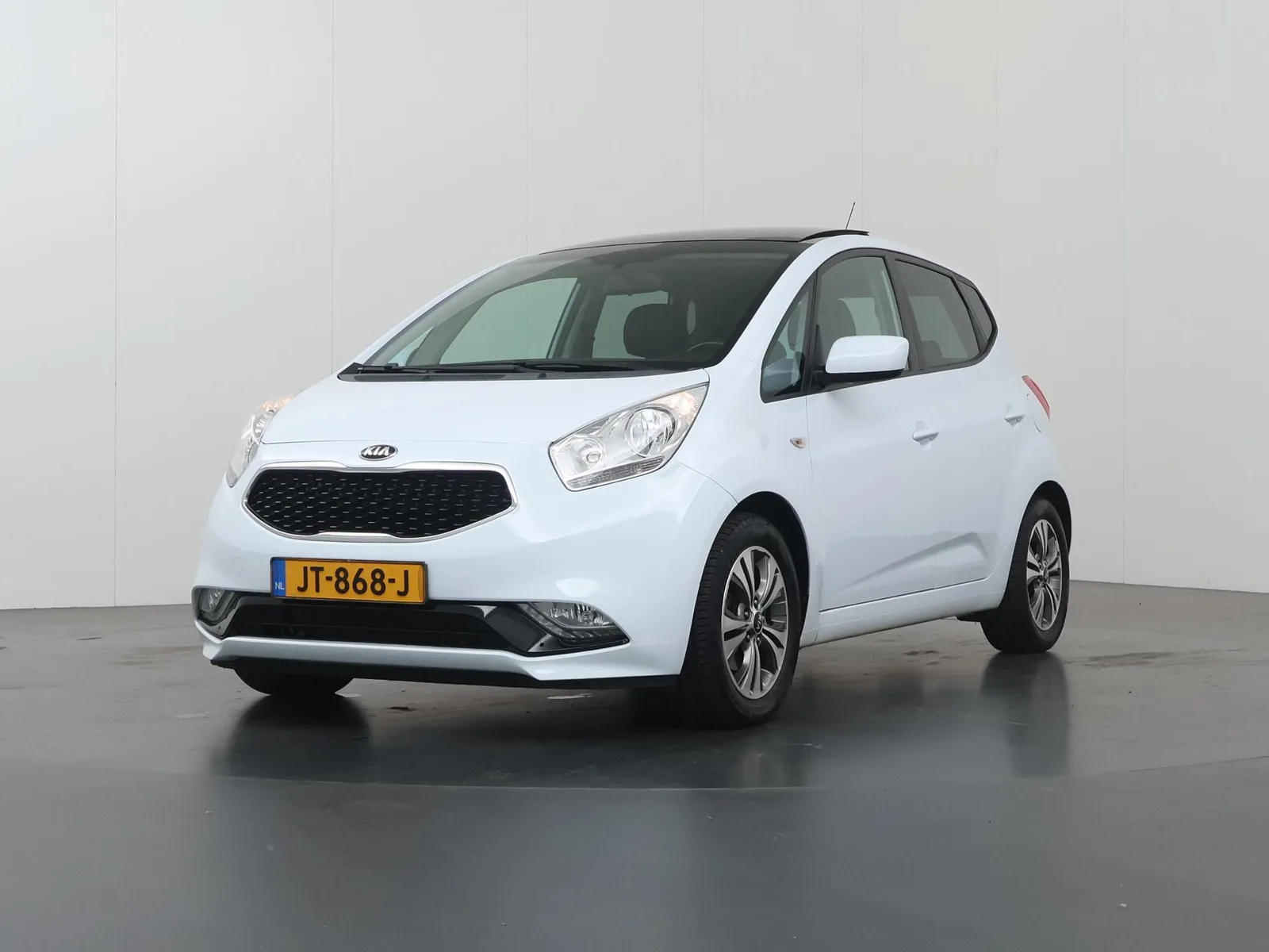 Kia Venga (2016) — foto 1