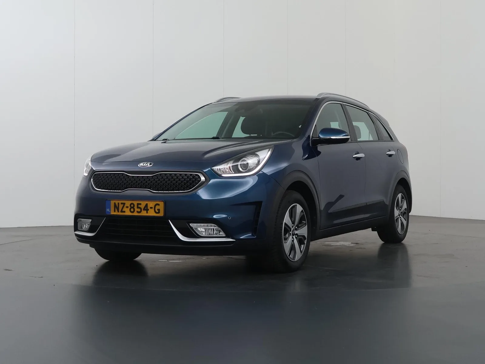 Kia Niro (2017) — foto 1
