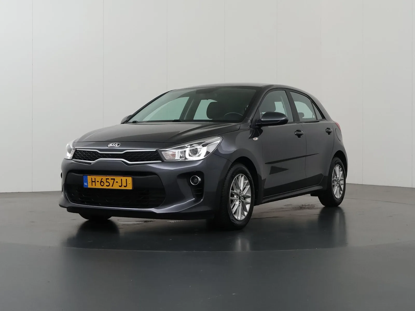 Kia Rio (2020) — foto 1