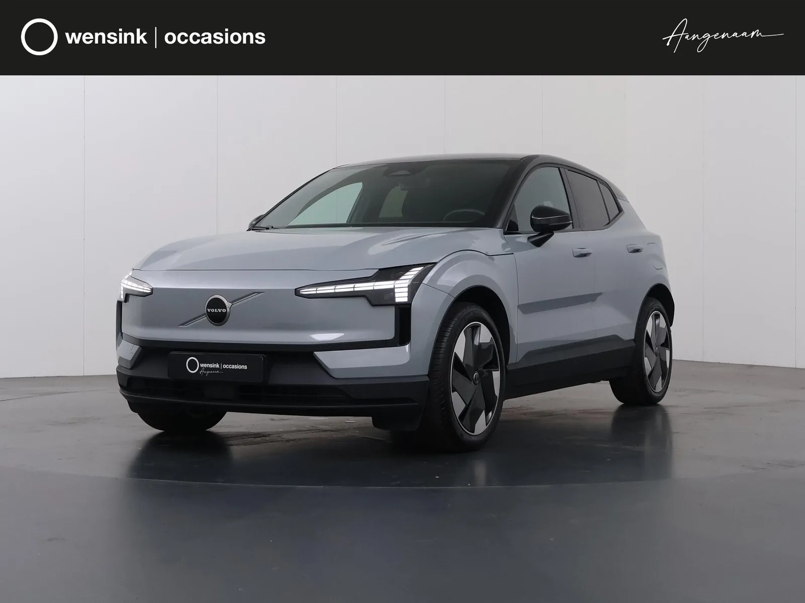 Volvo EX30 (2024) — foto 1