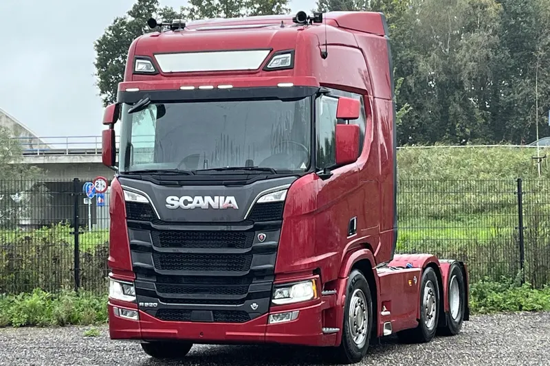 Scania R520 v8 6x2 4 Retarder Full Air Leather Nl Truck (2020)
