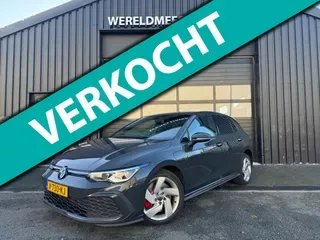 Volkswagen Golf (2021) — foto 1