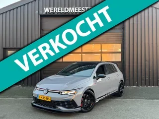 Volkswagen Golf (2021) — foto 1