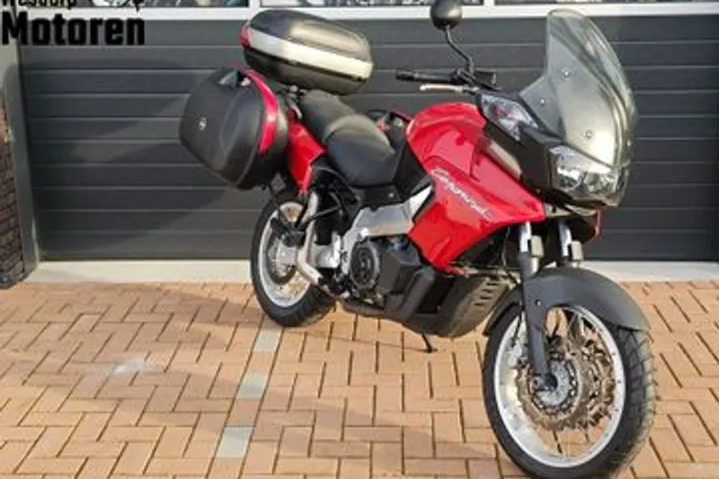 Aprilia ETV 1000 Caponord (2005)