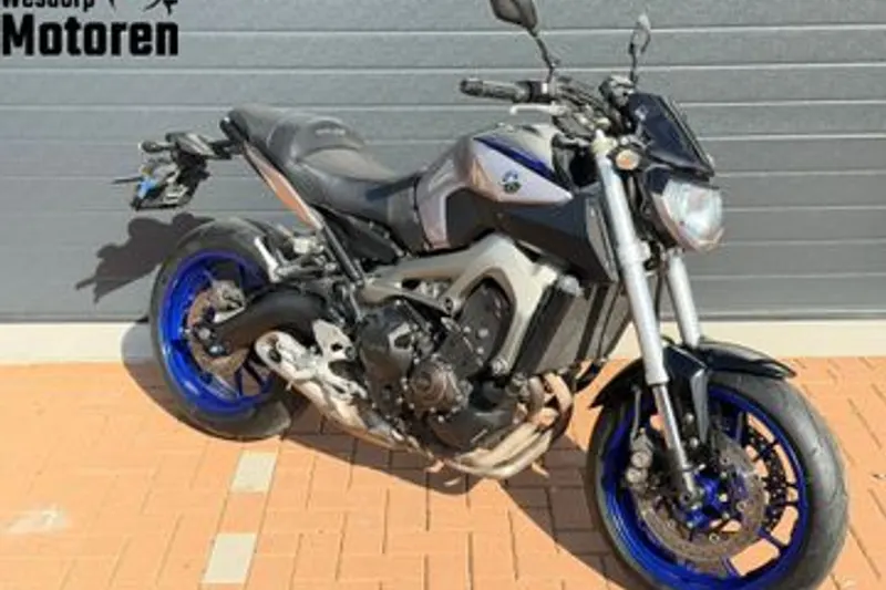 Yamaha MT-09 (2014)