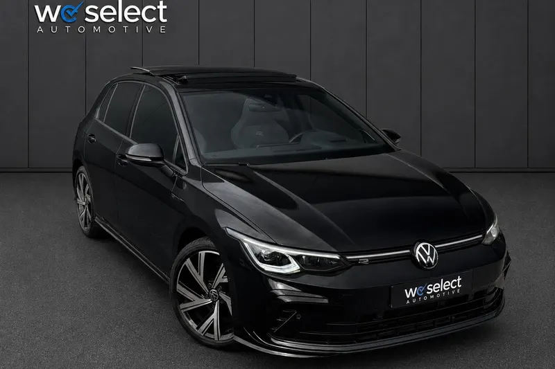 Volkswagen Golf (2023)