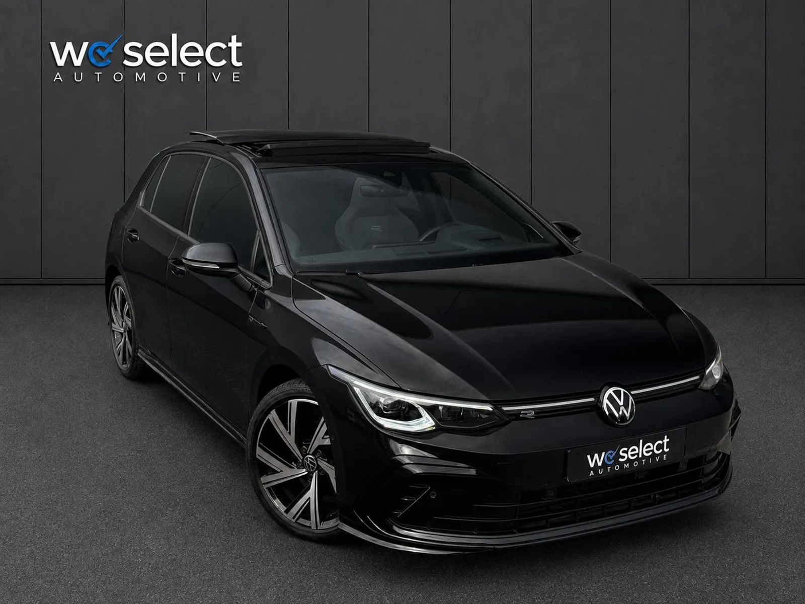 Volkswagen Golf (2023) — foto 1