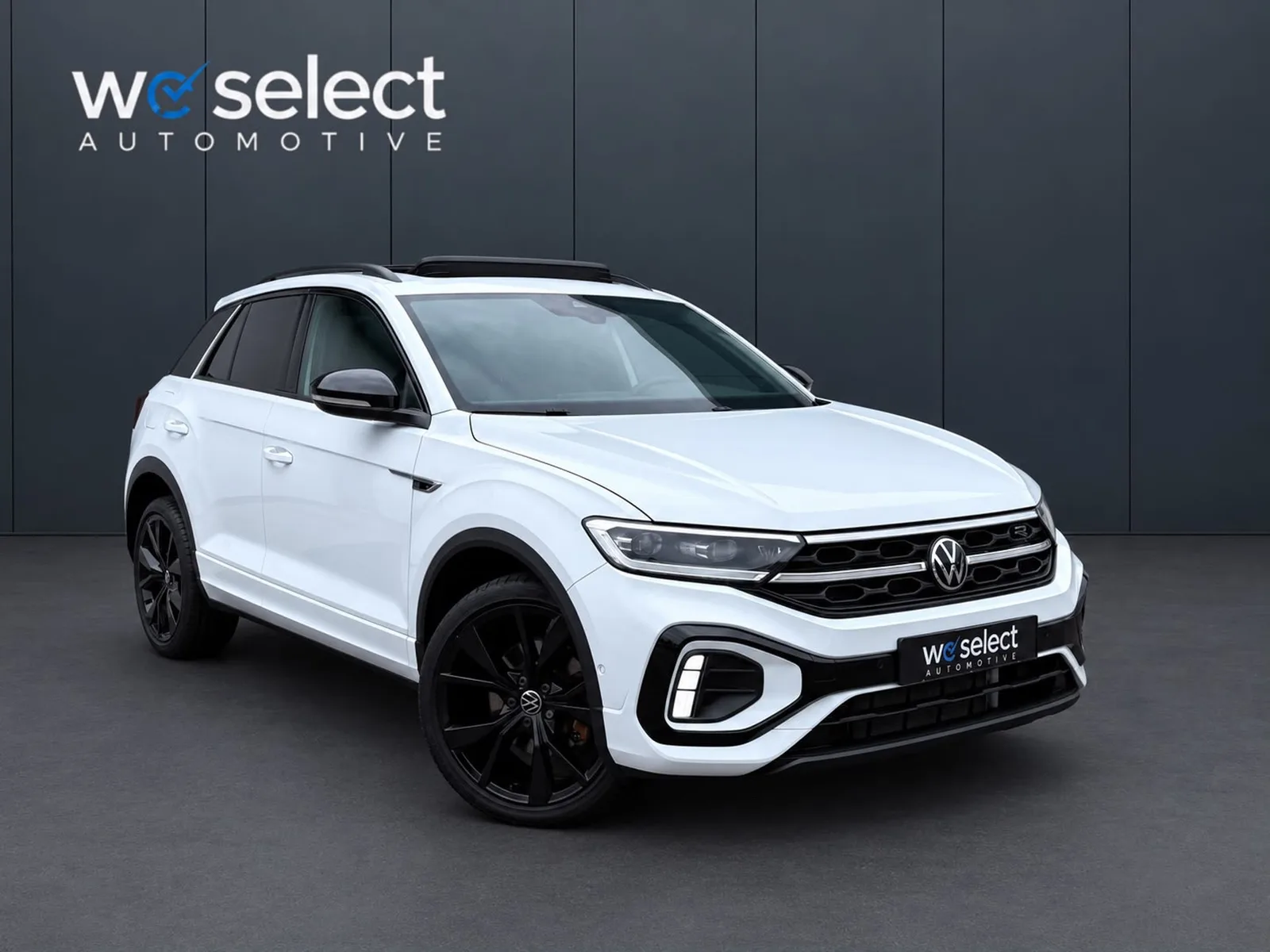 Volkswagen T-Roc (2023) — foto 1
