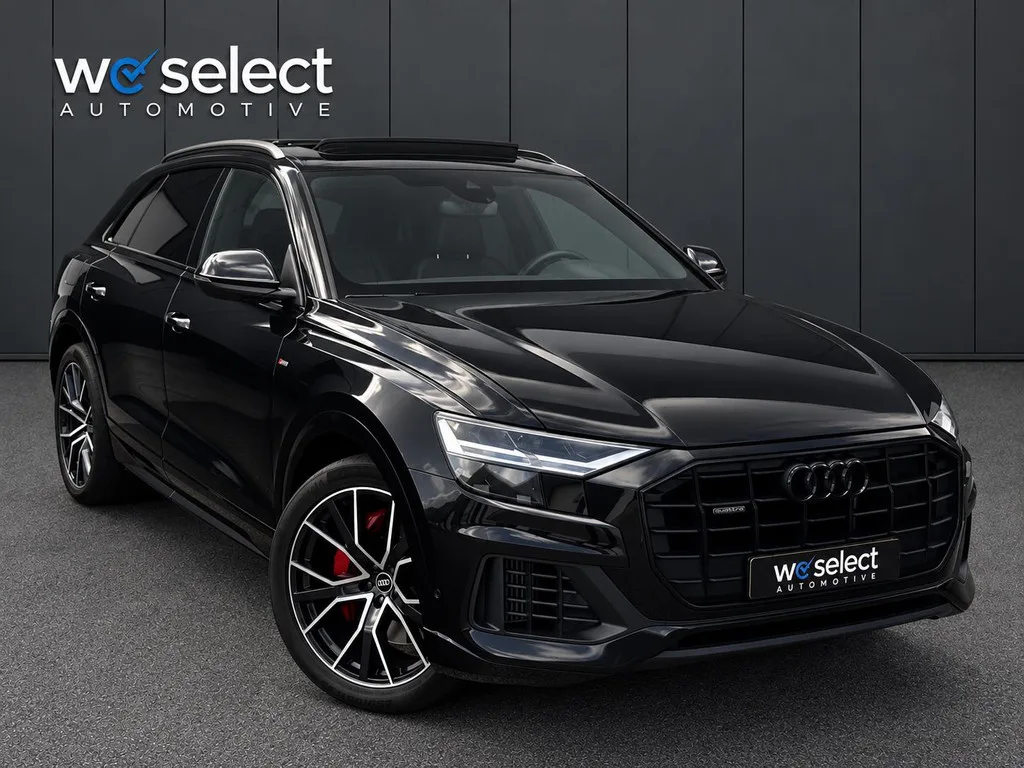 Audi Q8 (2021) — foto 1