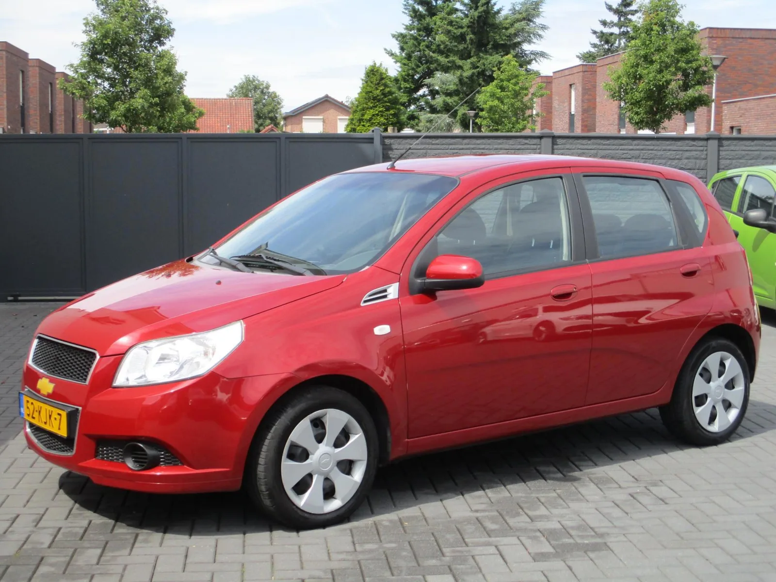 Chevrolet Aveo (2010) — foto 1