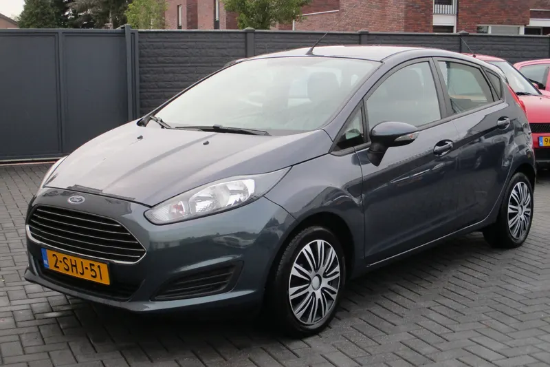 Ford Fiesta (2013)