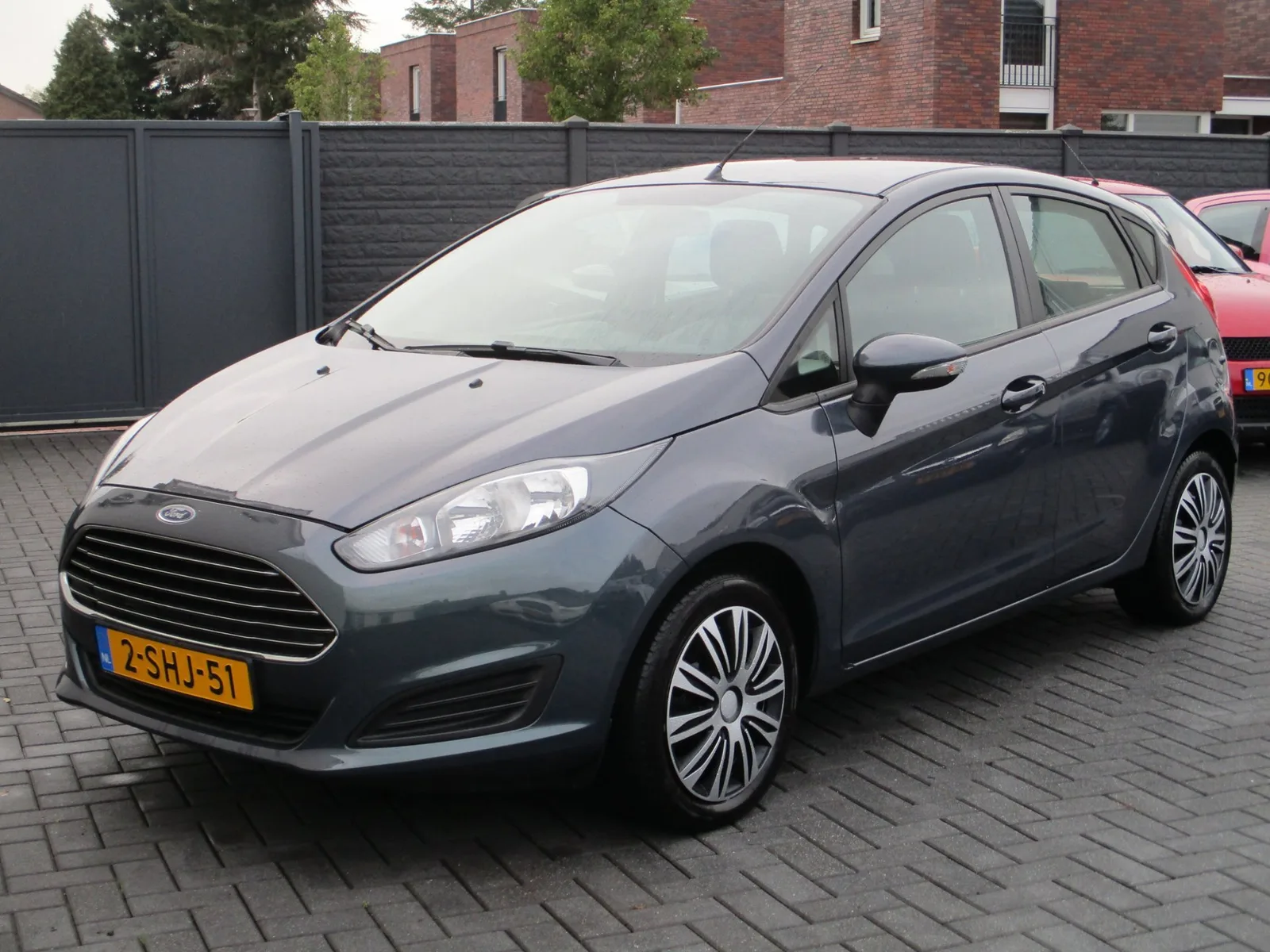 Ford Fiesta (2013) — foto 1
