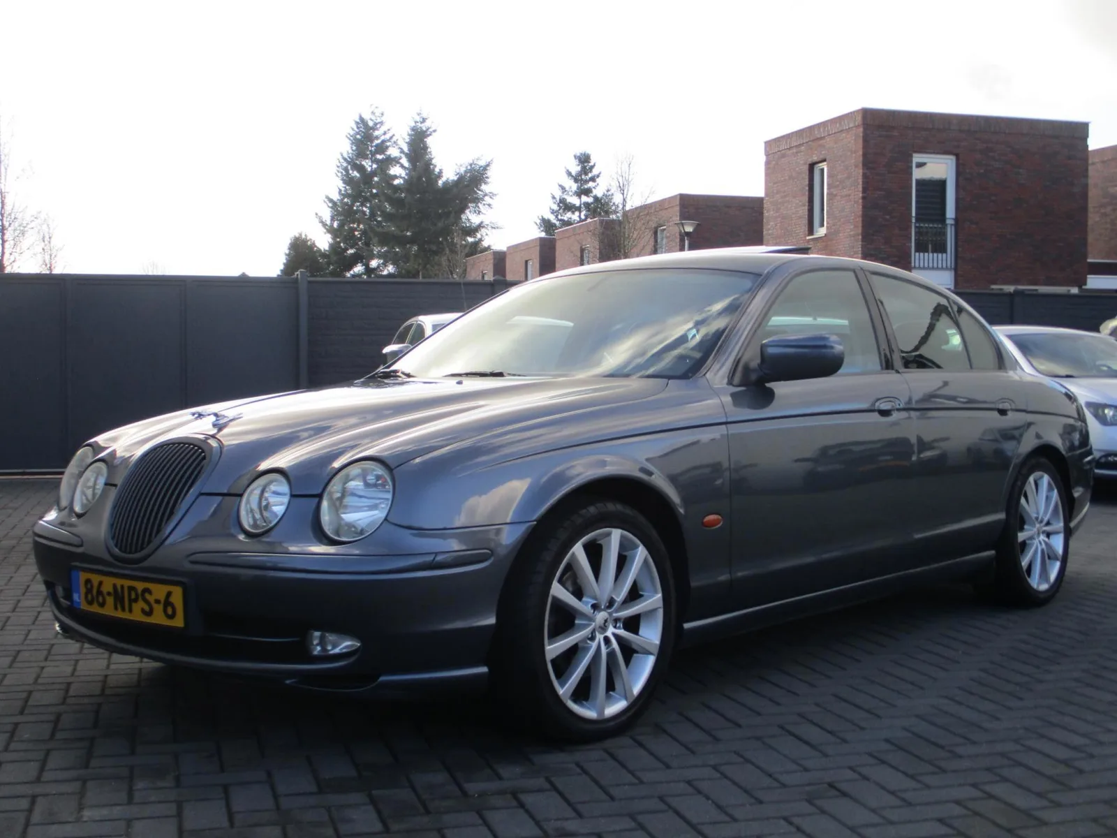 Jaguar S-Type (2001) — foto 1