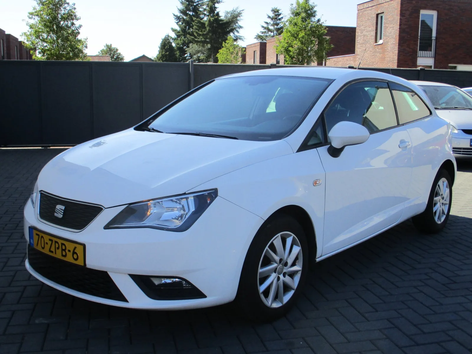 SEAT Ibiza (2013) — foto 1