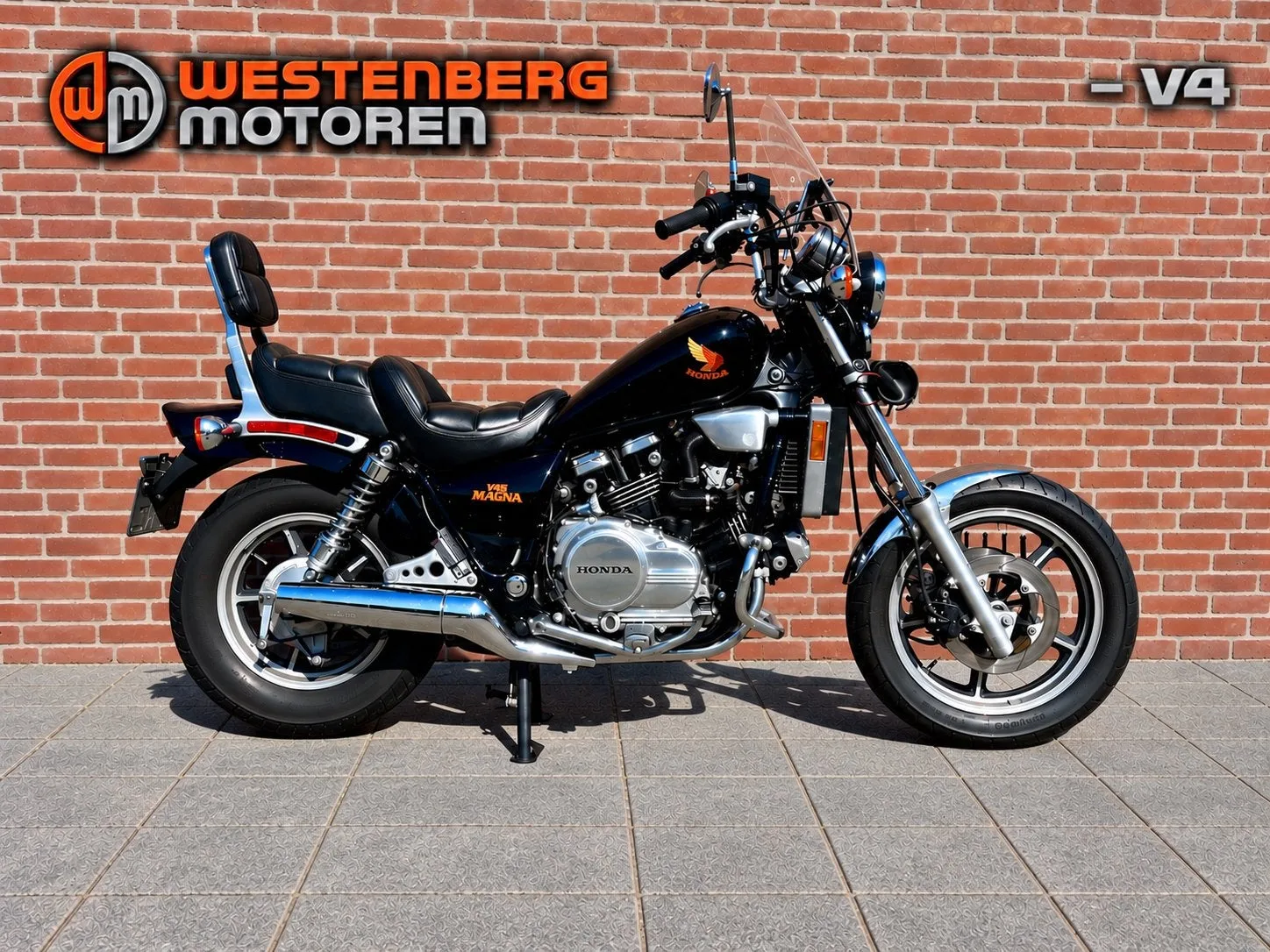 Honda VF 750 C Super Magna (1988) — foto 1